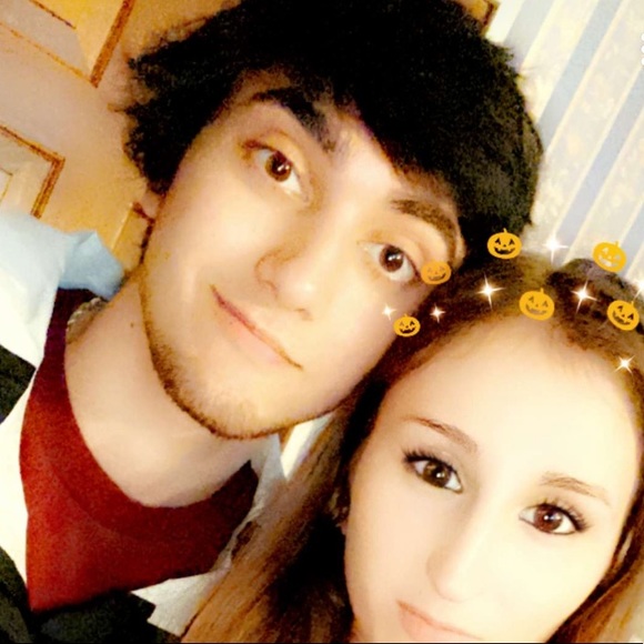 Meet your Posher, Angelo - Picture 3 of 4